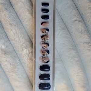Static Nails press on reusable nails